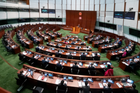 攜手同行,票亮香江!呼籲合資格來港人才齊登記做選民